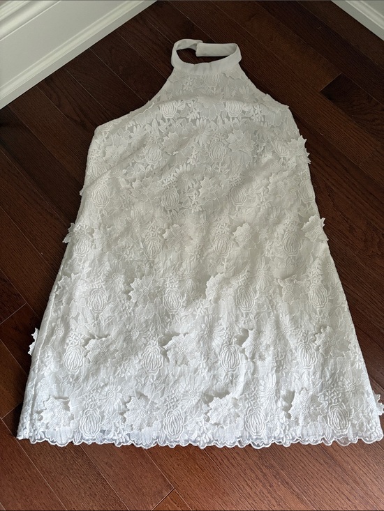 Abercrombie & Fitch Dresses & Skirts - NWT Abercrombie & Fitch White Lace Appliqué Detail Dress